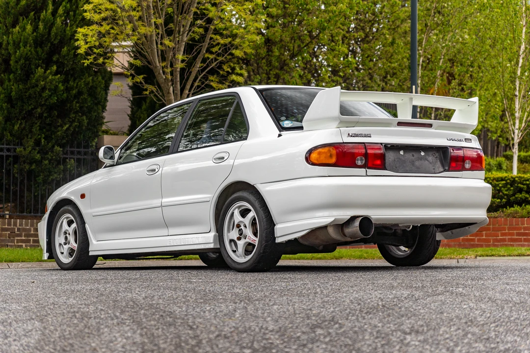 1995 Mitsubishi Lancer Evolution III 5th Gen - Image 7 of 31
