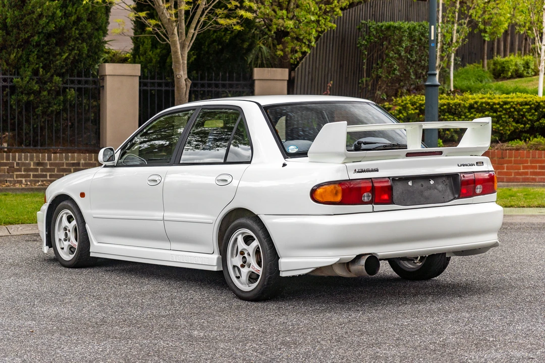 1995 Mitsubishi Lancer Evolution III 5th Gen - Image 15 of 31