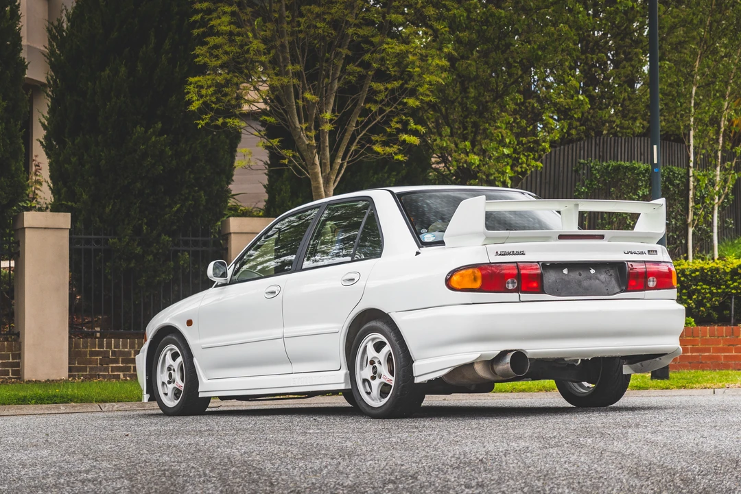 1995 Mitsubishi Lancer Evolution III 5th Gen - Image 27 of 31