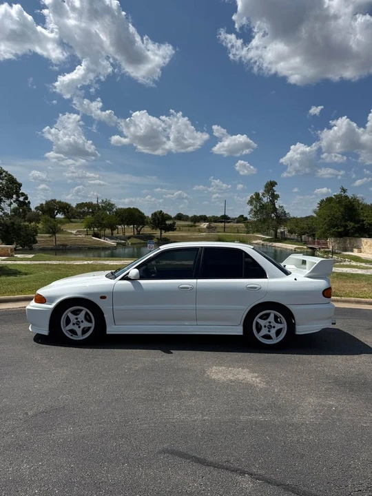 1995 Mitsubishi Lancer Evolution III 5th Gen - Image 3 of 20