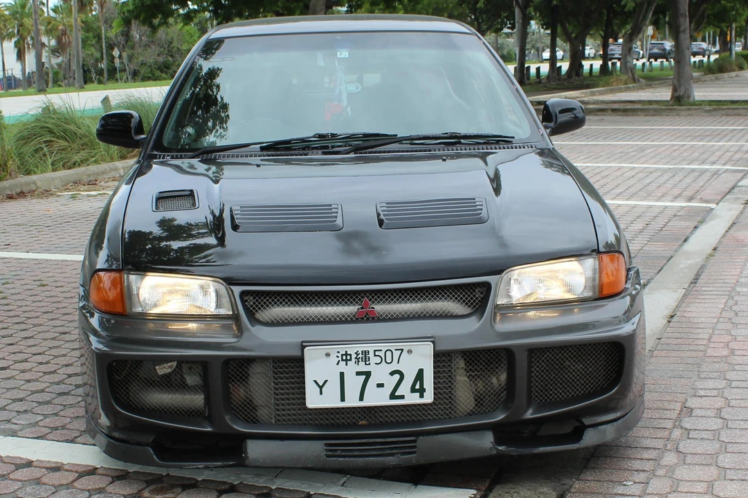 1995 Mitsubishi Lancer Evolution III 5th Gen - Image 2 of 6