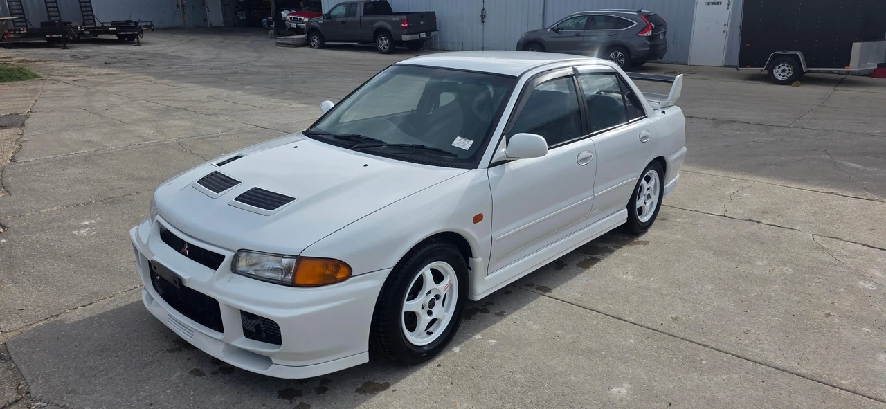 1995 Mitsubishi Lancer Evolution III 5th Gen - Image 7 of 31