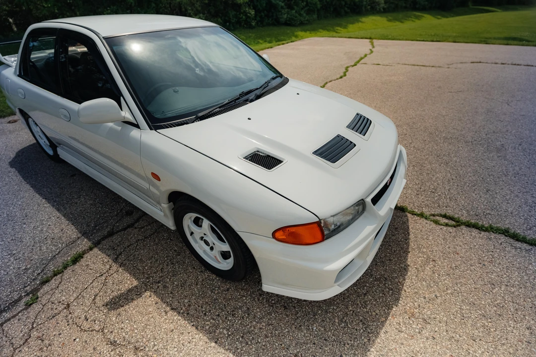 1995 Mitsubishi Lancer Evolution III 5th Gen - Image 13 of 31