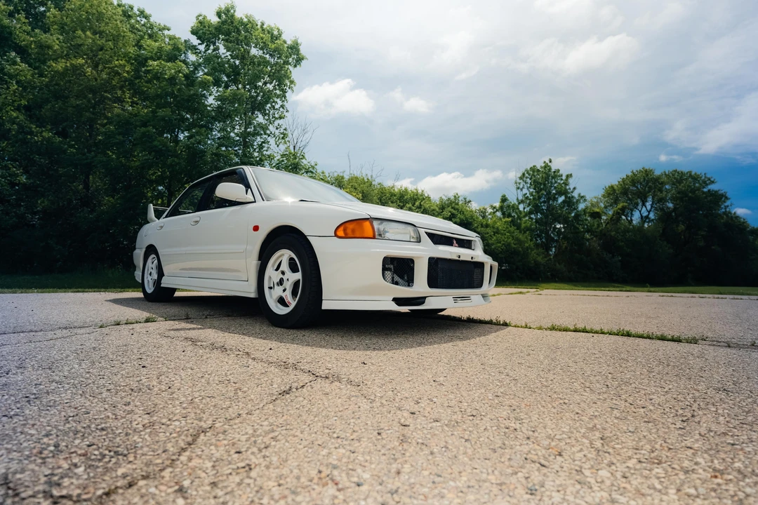 1995 Mitsubishi Lancer Evolution III 5th Gen - Image 12 of 31