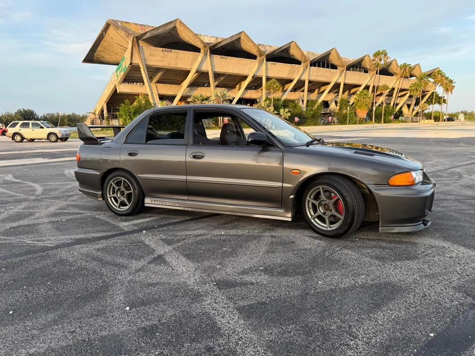 1995 Mitsubishi Lancer Evolution III 5th Gen - Image 26 of 31
