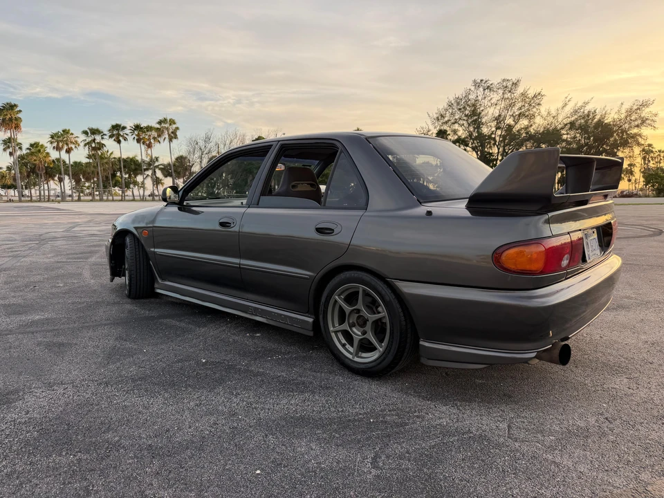 1995 Mitsubishi Lancer Evolution III 5th Gen - Image 14 of 31