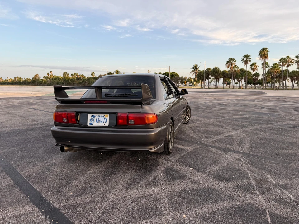 1995 Mitsubishi Lancer Evolution III 5th Gen - Image 19 of 31