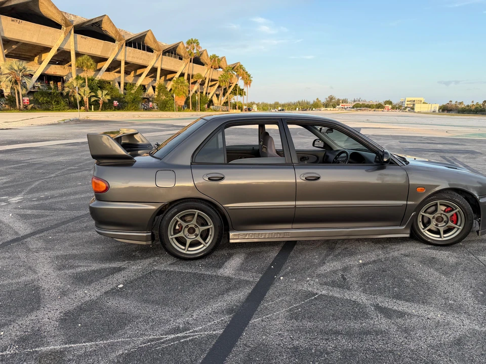 1995 Mitsubishi Lancer Evolution III 5th Gen - Image 24 of 31