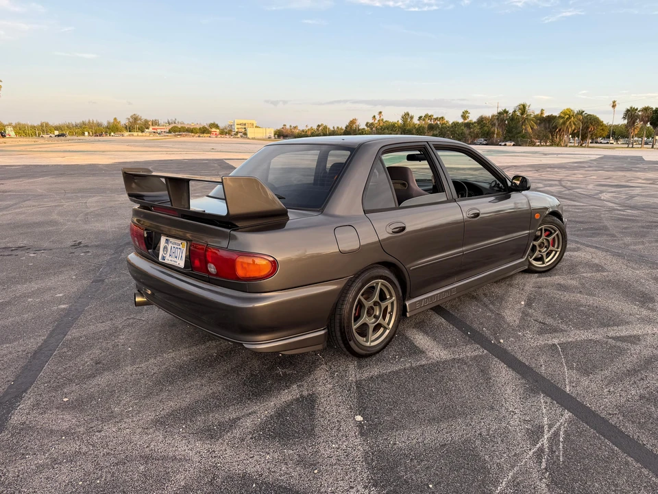 1995 Mitsubishi Lancer Evolution III 5th Gen - Image 21 of 31