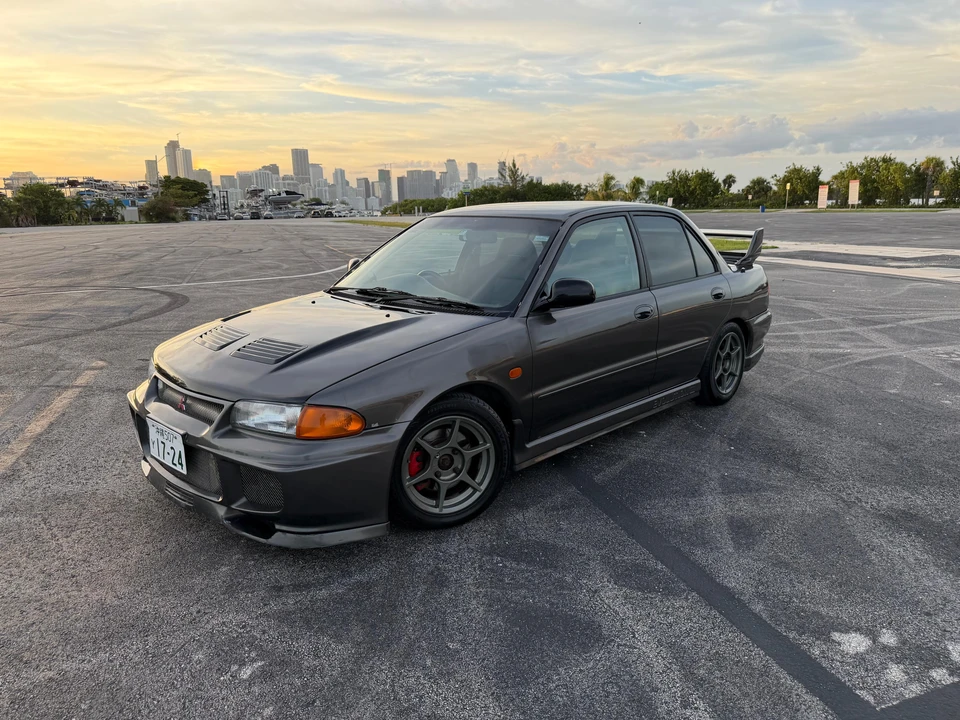 1995 Mitsubishi Lancer Evolution III 5th Gen - Image 10 of 31
