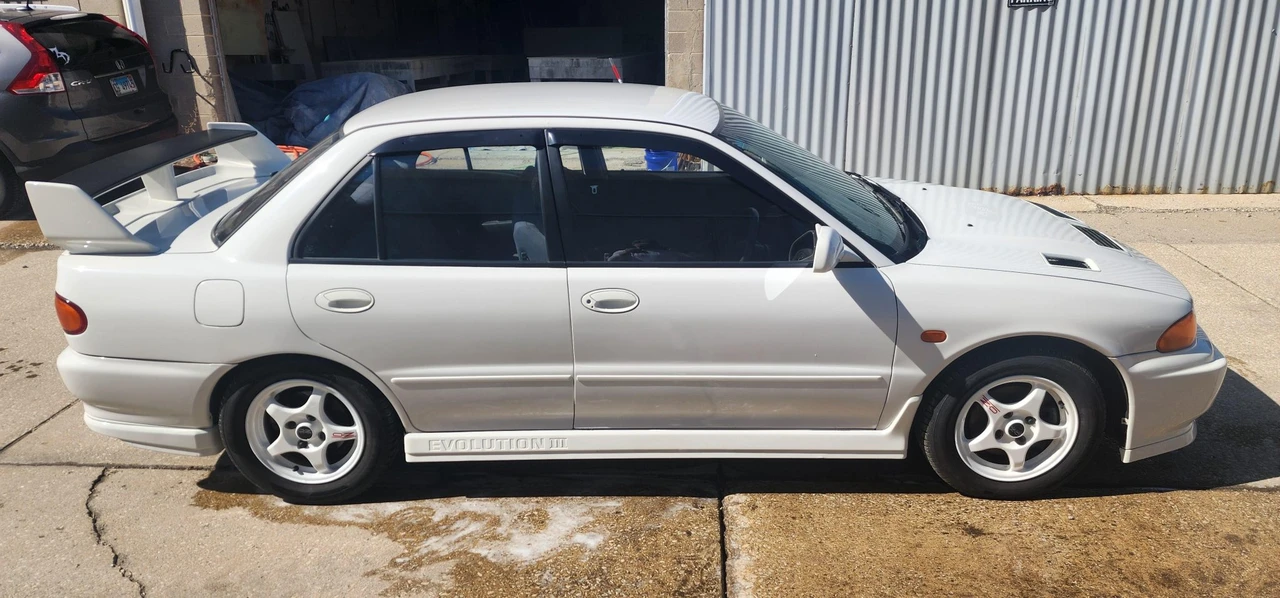 1995 Mitsubishi Lancer Evolution III 5th Gen - Image 7 of 31