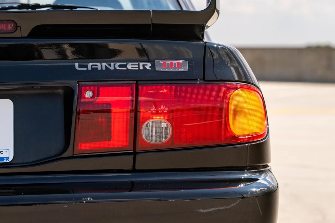 1995 Mitsubishi Lancer Evolution III 5th Gen - Image 16 of 31