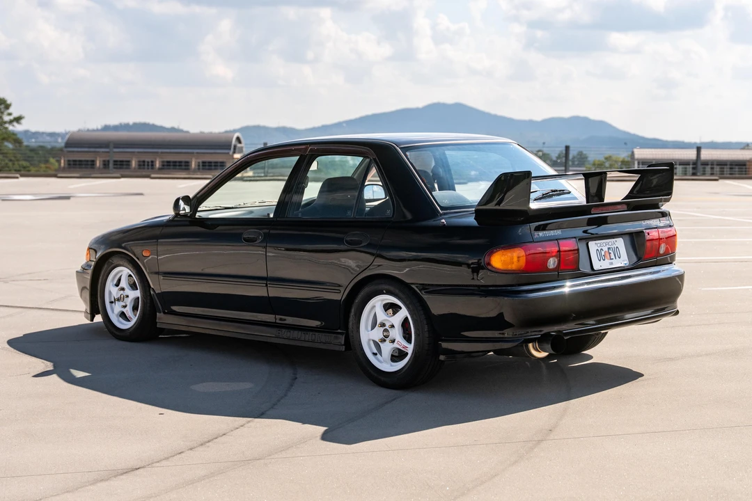 1995 Mitsubishi Lancer Evolution III 5th Gen - Image 7 of 31