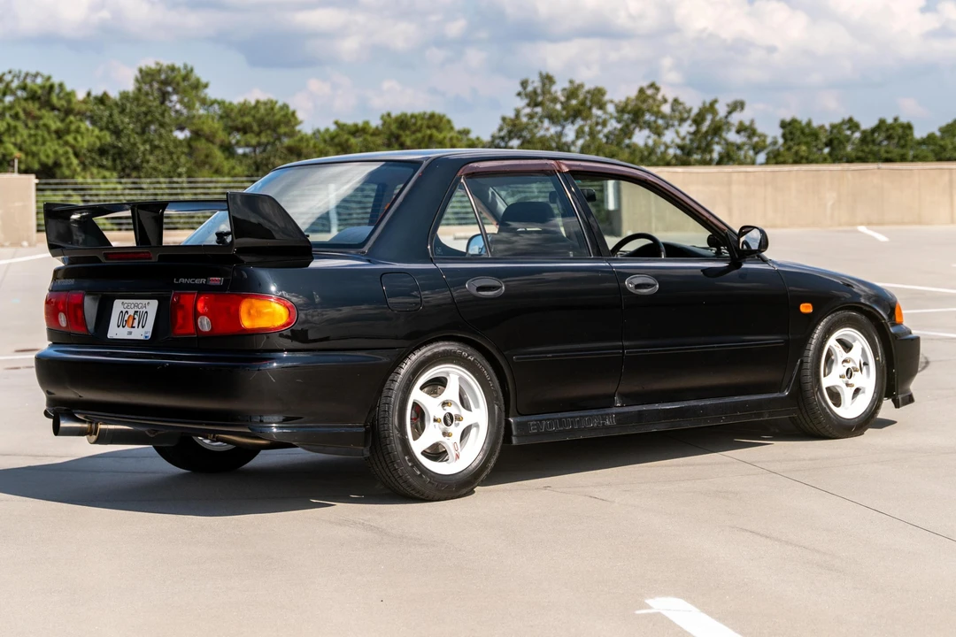 1995 Mitsubishi Lancer Evolution III 5th Gen - Image 4 of 31