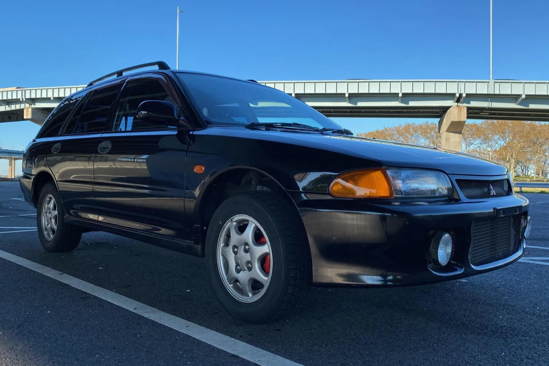 1995 Mitsubishi Libero 1st Gen - Image 3 of 16