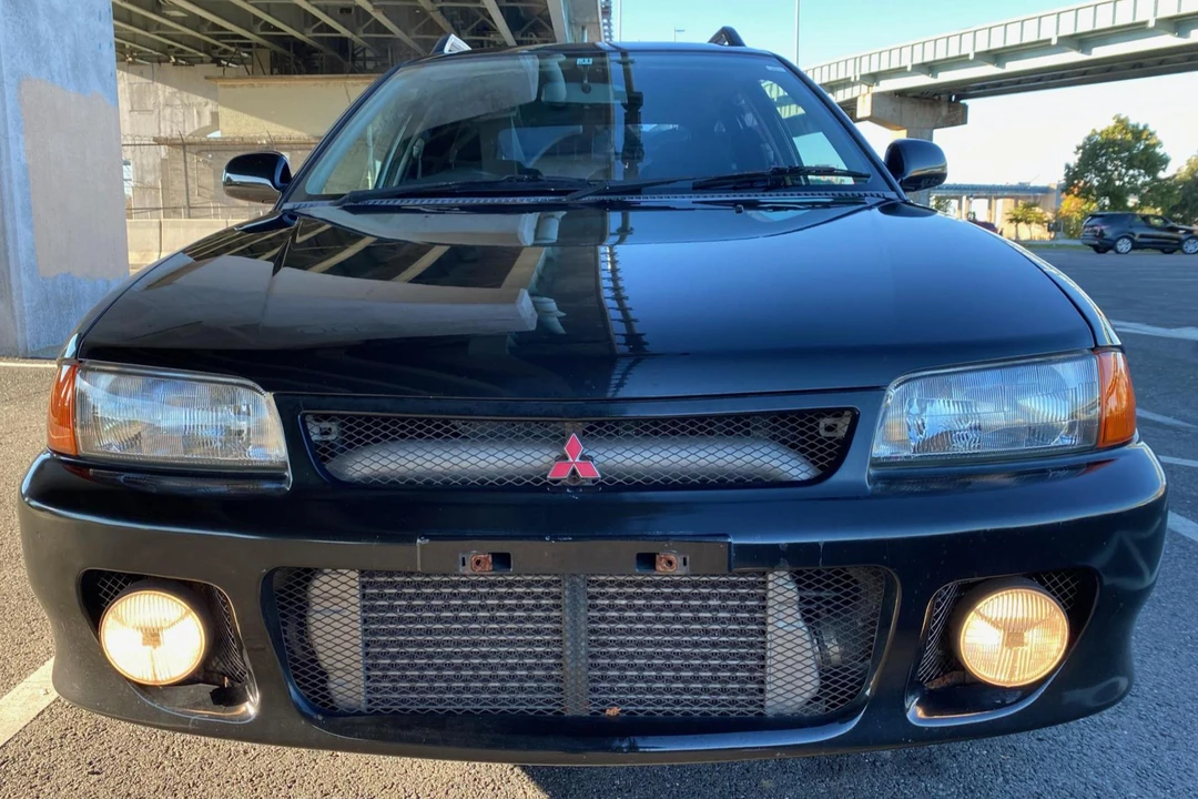 1995 Mitsubishi Libero 1st Gen - Image 2 of 16