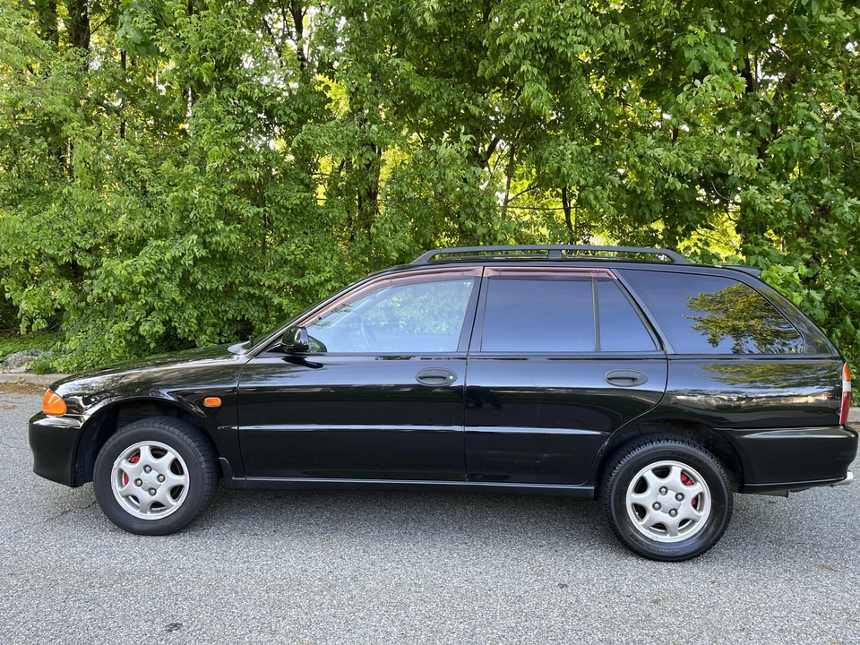 1995 Mitsubishi Libero 1st Gen - Image 8 of 16