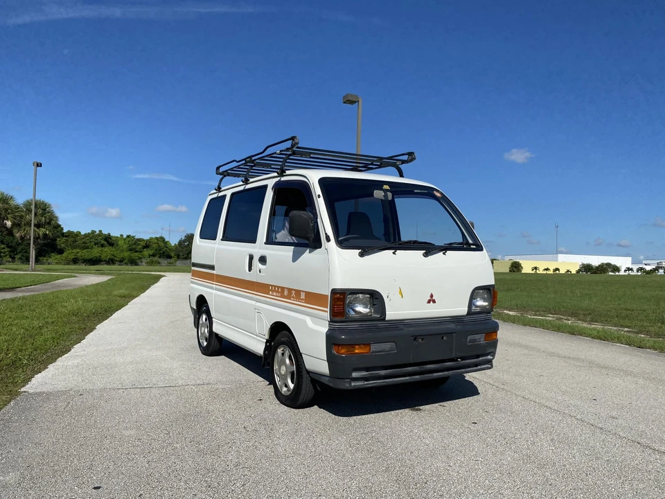 1995 Mitsubishi Minicab 5th Gen - Image 7 of 31
