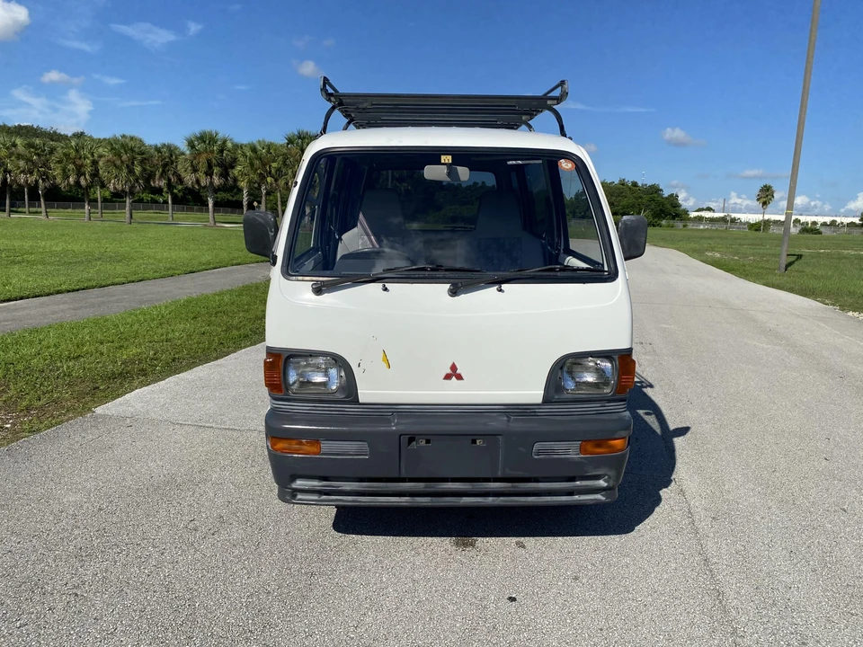 1995 Mitsubishi Minicab 5th Gen - Image 4 of 31
