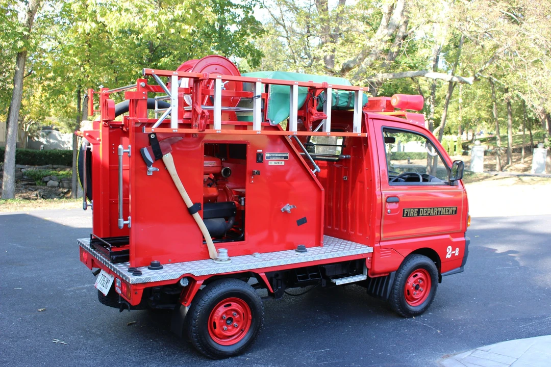 1995 Mitsubishi Minicab 5th Gen - Image 2 of 31