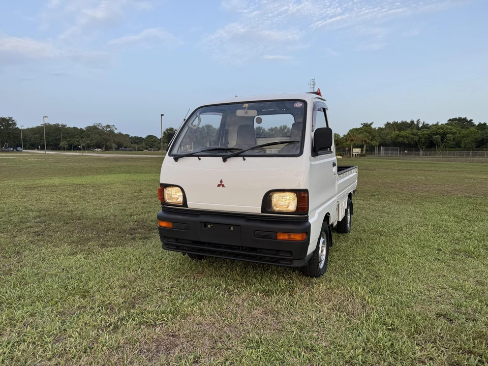 1995 Mitsubishi Minicab 5th Gen - Image 3 of 31