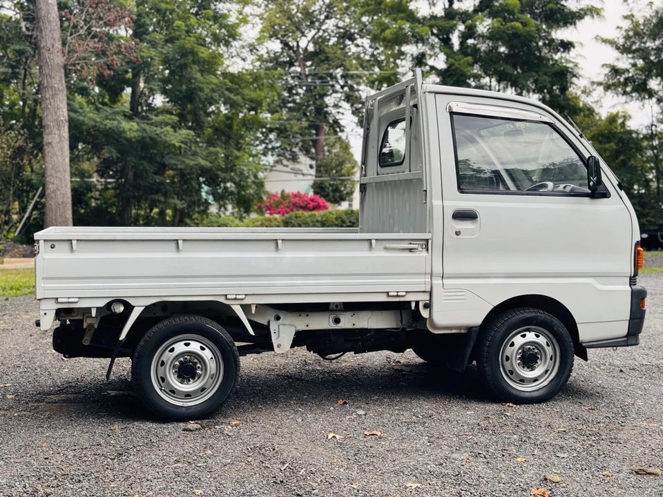 1995 Mitsubishi Minicab 4th Gen - Image 21 of 31