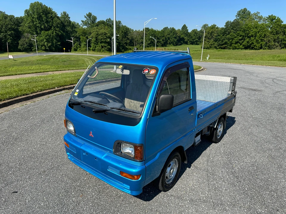1995 Mitsubishi Minicab 6th Gen - Image 9 of 31