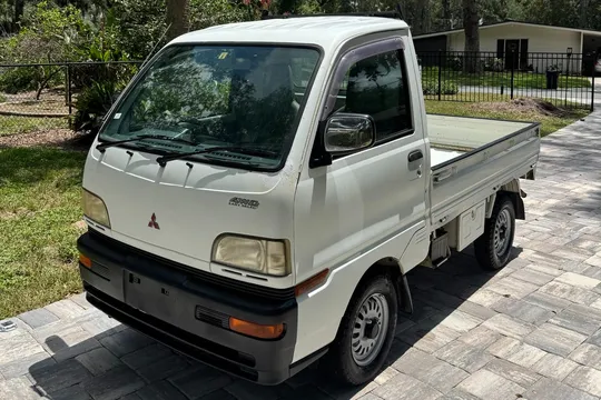 1995 Mitsubishi Minicab VX Special Edition 4WD 5-Speed