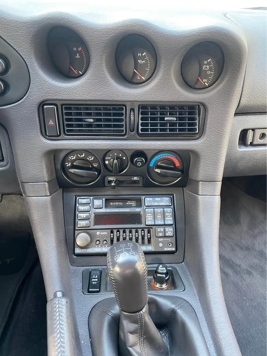 1995 Mitsubishi 3000GT Series 2 - Image 9 of 10