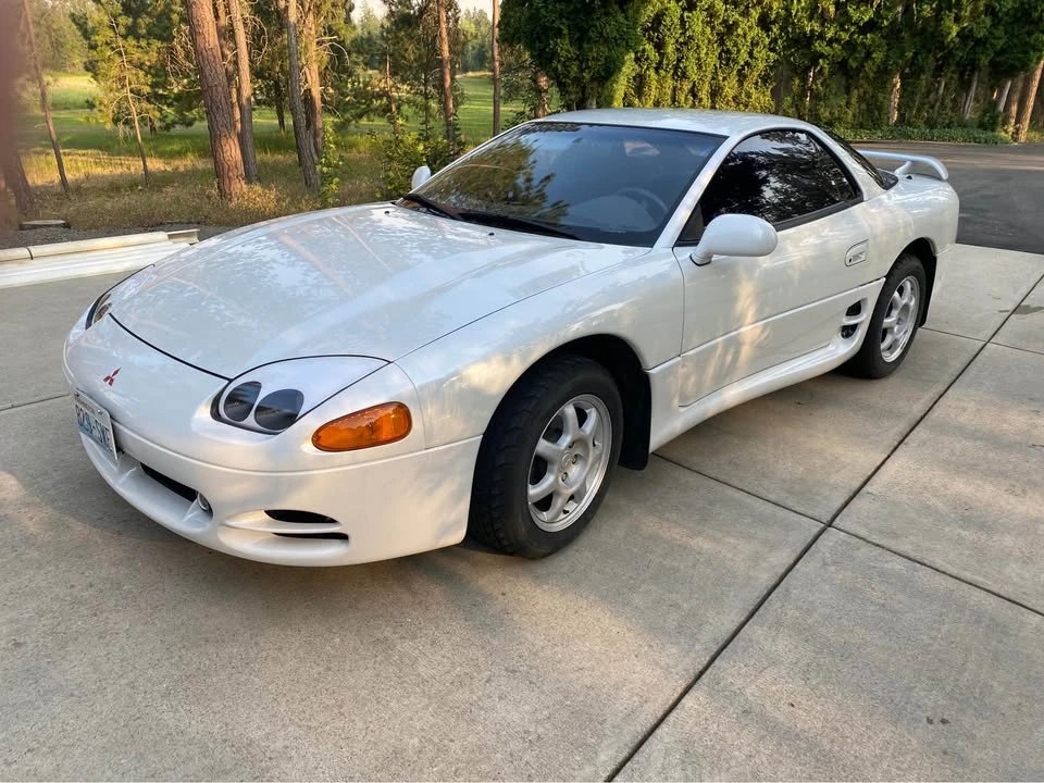 1995 Mitsubishi 3000GT Series 2 - Image 2 of 10