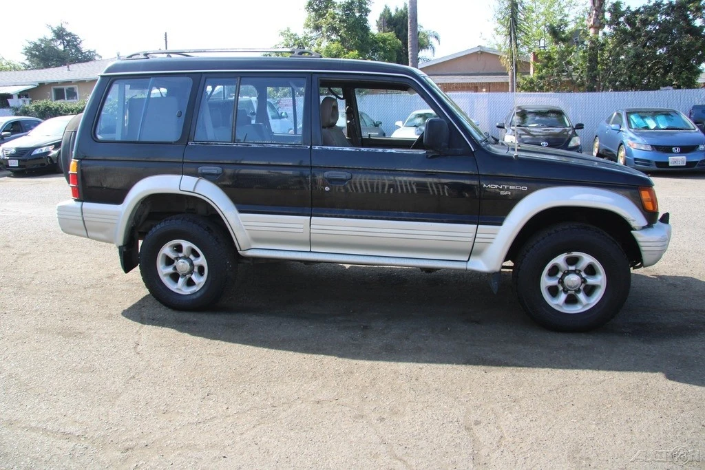 1995 Mitsubishi Pajero/Montero 2nd Gen - Image 9 of 21