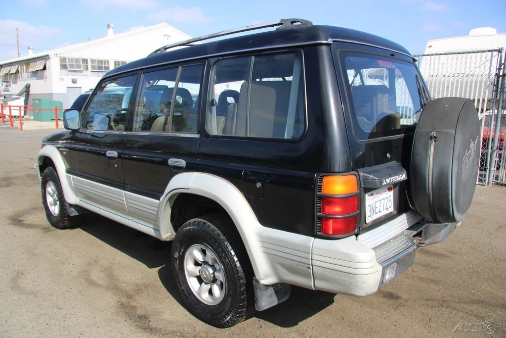 1995 Mitsubishi Pajero/Montero 2nd Gen - Image 5 of 21