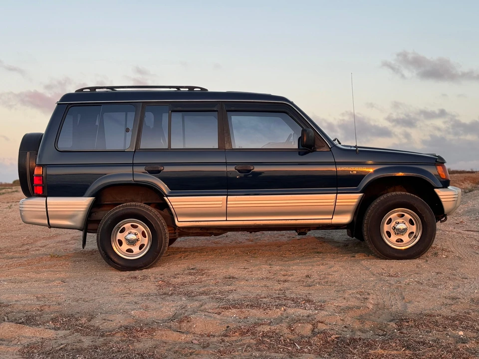 1995 Mitsubishi Pajero/Montero 2nd Gen - Image 19 of 31