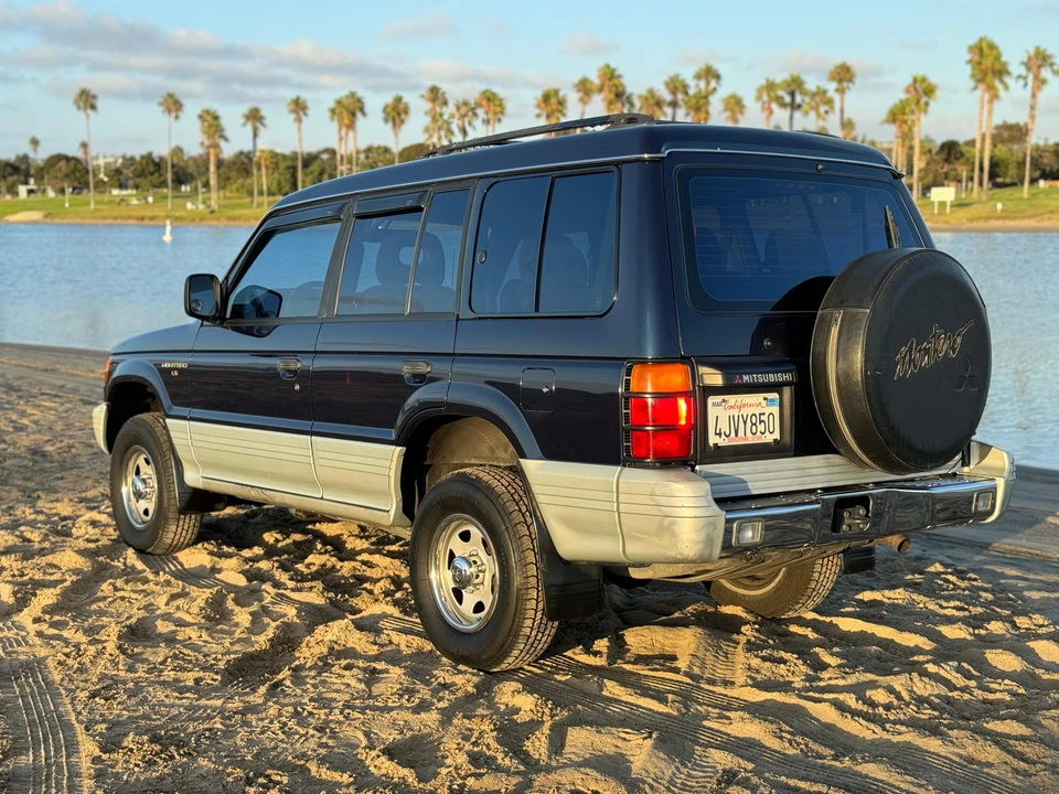 1995 Mitsubishi Pajero/Montero 2nd Gen - Image 13 of 31
