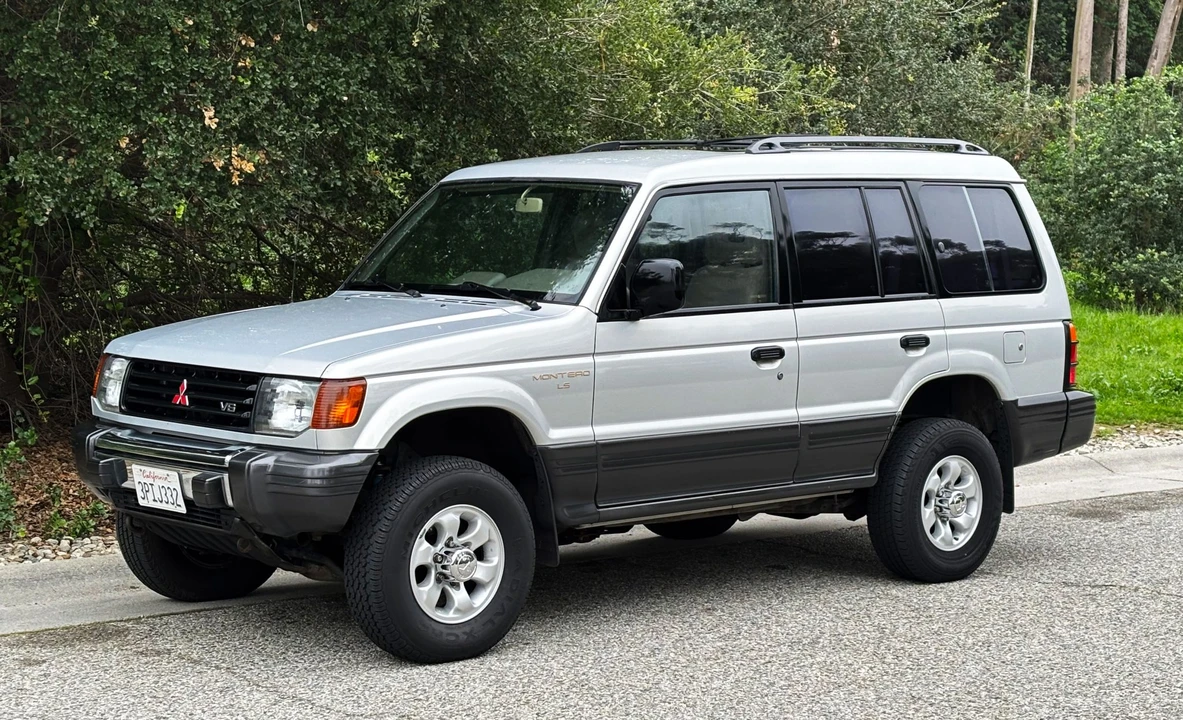 1995 Mitsubishi Pajero/Montero 2nd Gen - Image 5 of 31