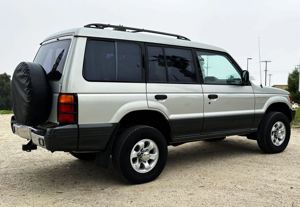 1995 Mitsubishi Pajero/Montero 2nd Gen - Image 13 of 31