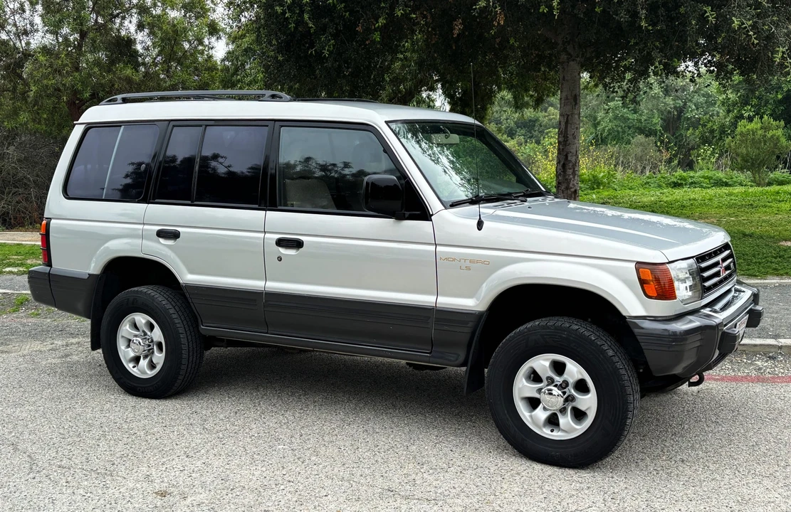 1995 Mitsubishi Pajero/Montero 2nd Gen - Image 15 of 31