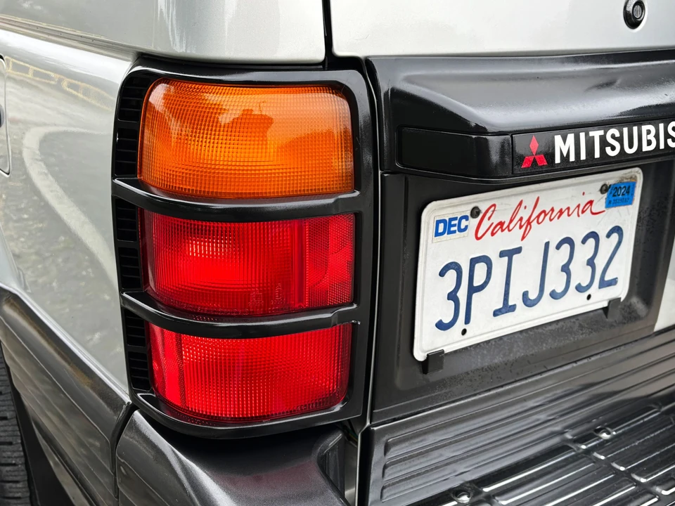 1995 Mitsubishi Pajero/Montero 2nd Gen - Image 29 of 31