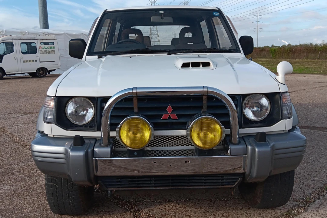 1995 Mitsubishi Pajero/Montero 2nd Gen - Image 2 of 31