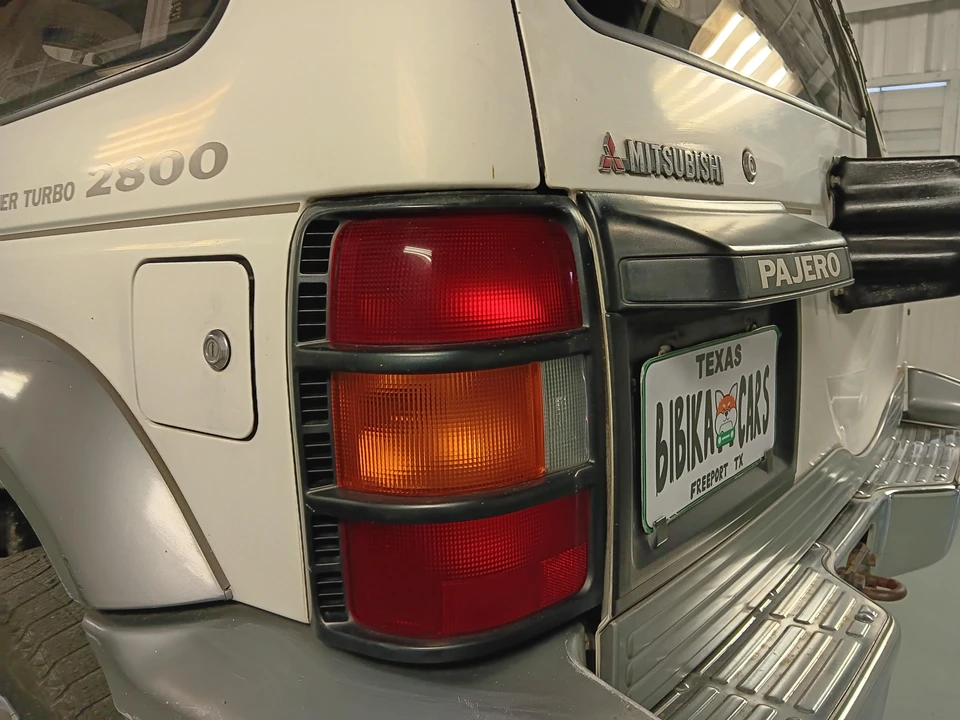 1995 Mitsubishi Pajero/Montero 2nd Gen - Image 22 of 31
