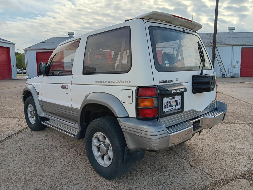 1995 Mitsubishi Pajero/Montero 2nd Gen - Image 10 of 31
