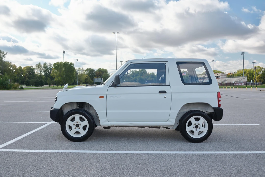 1995 Mitsubishi Pajero/Montero - Image 6 of 31