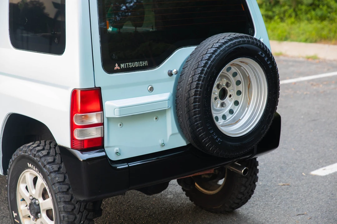 1995 Mitsubishi Pajero/Montero - Image 21 of 31