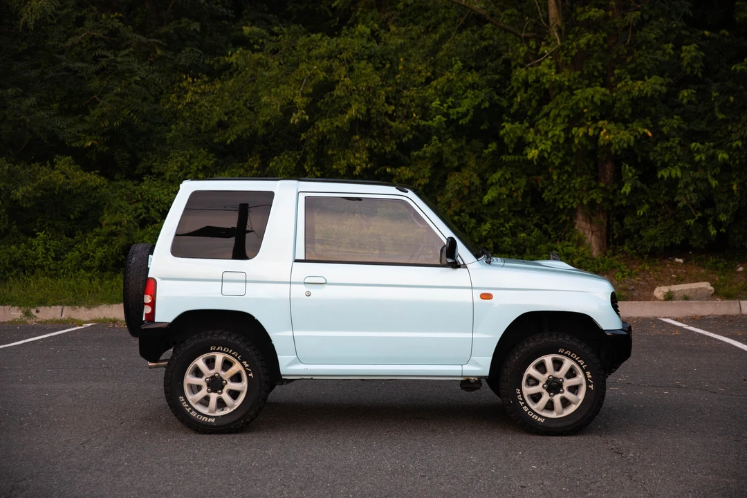 1995 Mitsubishi Pajero/Montero - Image 8 of 31