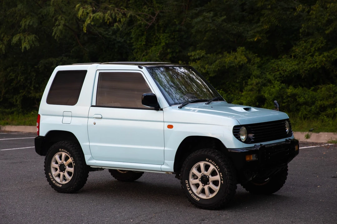 1995 Mitsubishi Pajero/Montero - Image 9 of 31