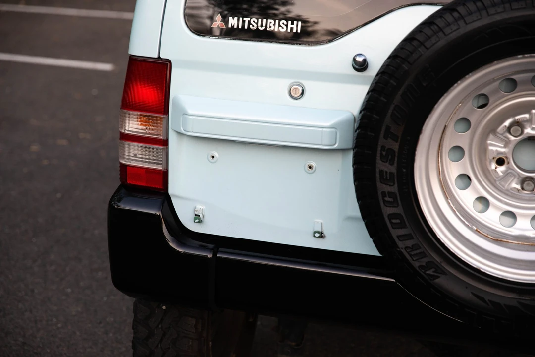 1995 Mitsubishi Pajero/Montero - Image 24 of 31