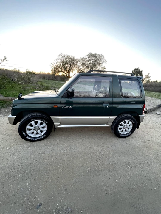 1995 Mitsubishi Pajero/Montero - Image 16 of 31