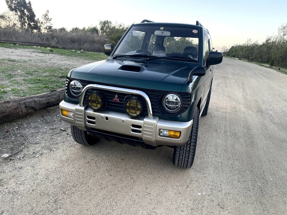 1995 Mitsubishi Pajero/Montero - Image 4 of 31