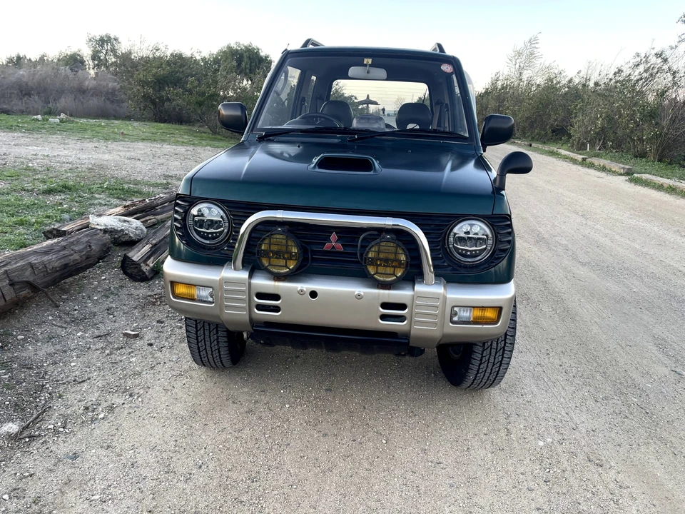 1995 Mitsubishi Pajero/Montero - Image 3 of 31