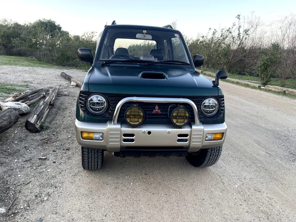 1995 Mitsubishi Pajero/Montero - Image 2 of 31